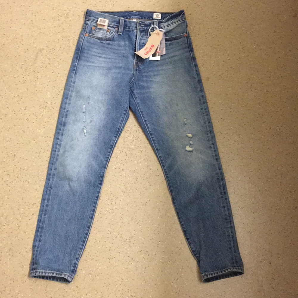 Levi’s Wedgie fit White Oak denim jeans